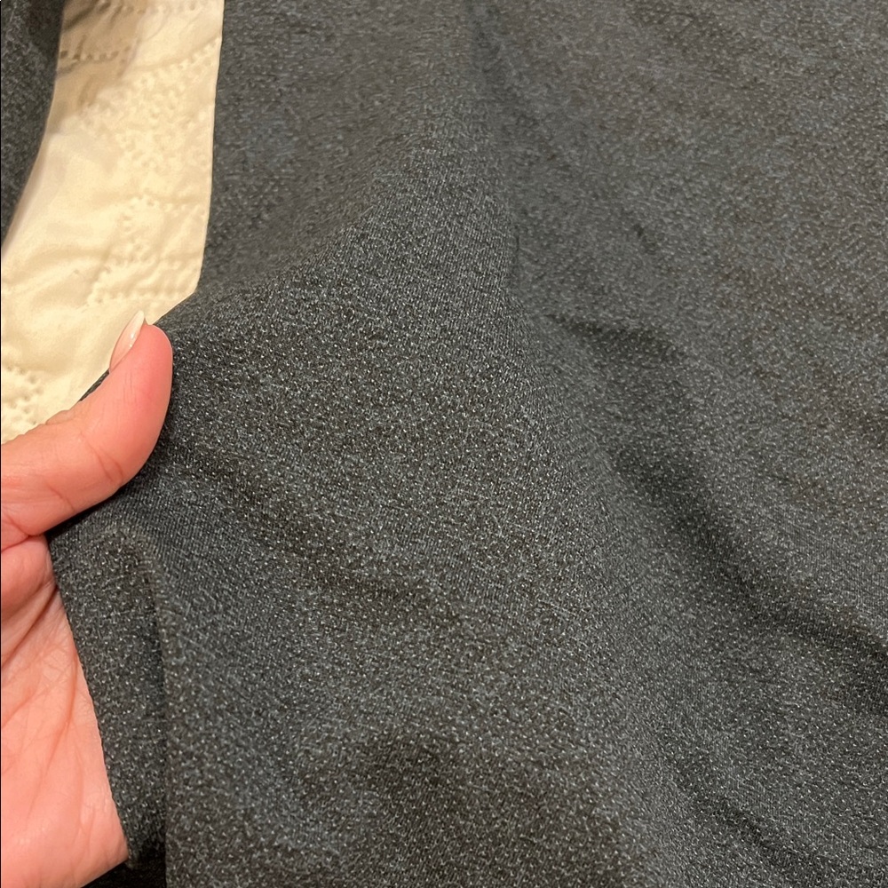 Fabletics Men's Black Long Sleeve Crew Top - Picture 6 of 8
